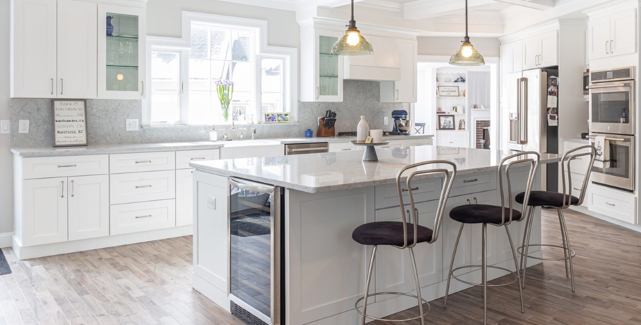 Find the best kitchen cabinets wholesale in Montreal & Toronto