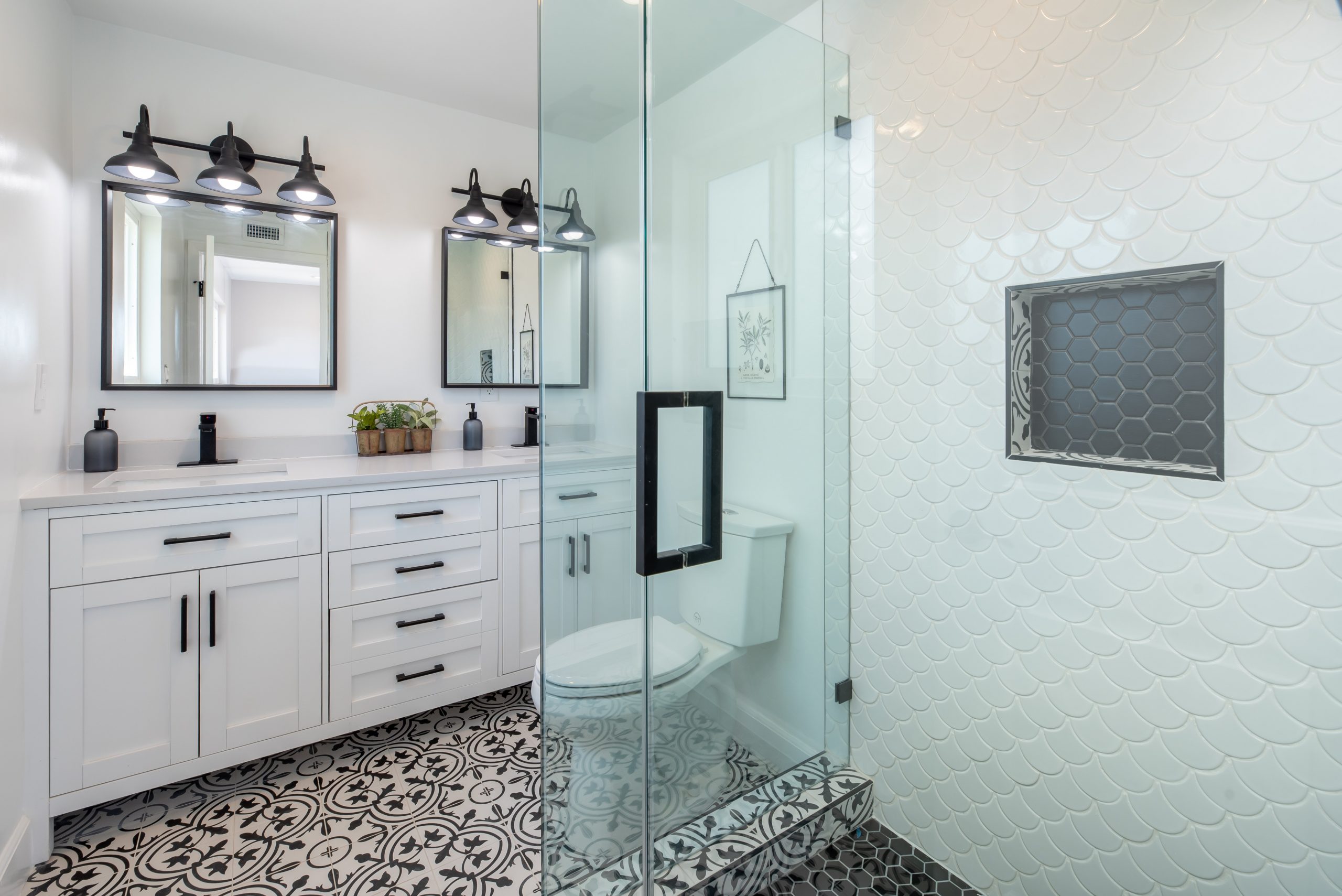 The upcoming trends for bathroom cabinets in 2021